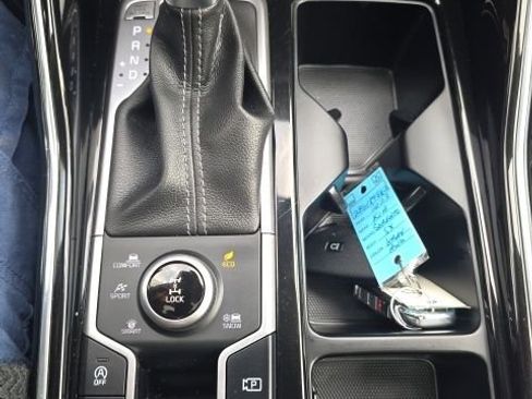 Used 2023 Kia Sorento SX image 28