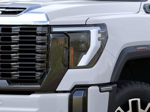 New 2026 GMC Sierra 2500 Denali Ultimate image 10