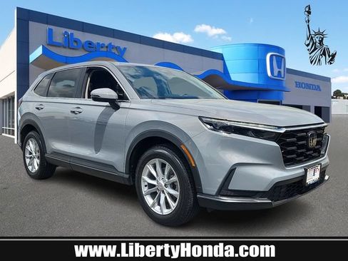 Used 2025 Honda CR-V EX image 1