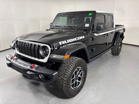 New 2026 Jeep Gladiator Rubicon AWD/4WD image 4