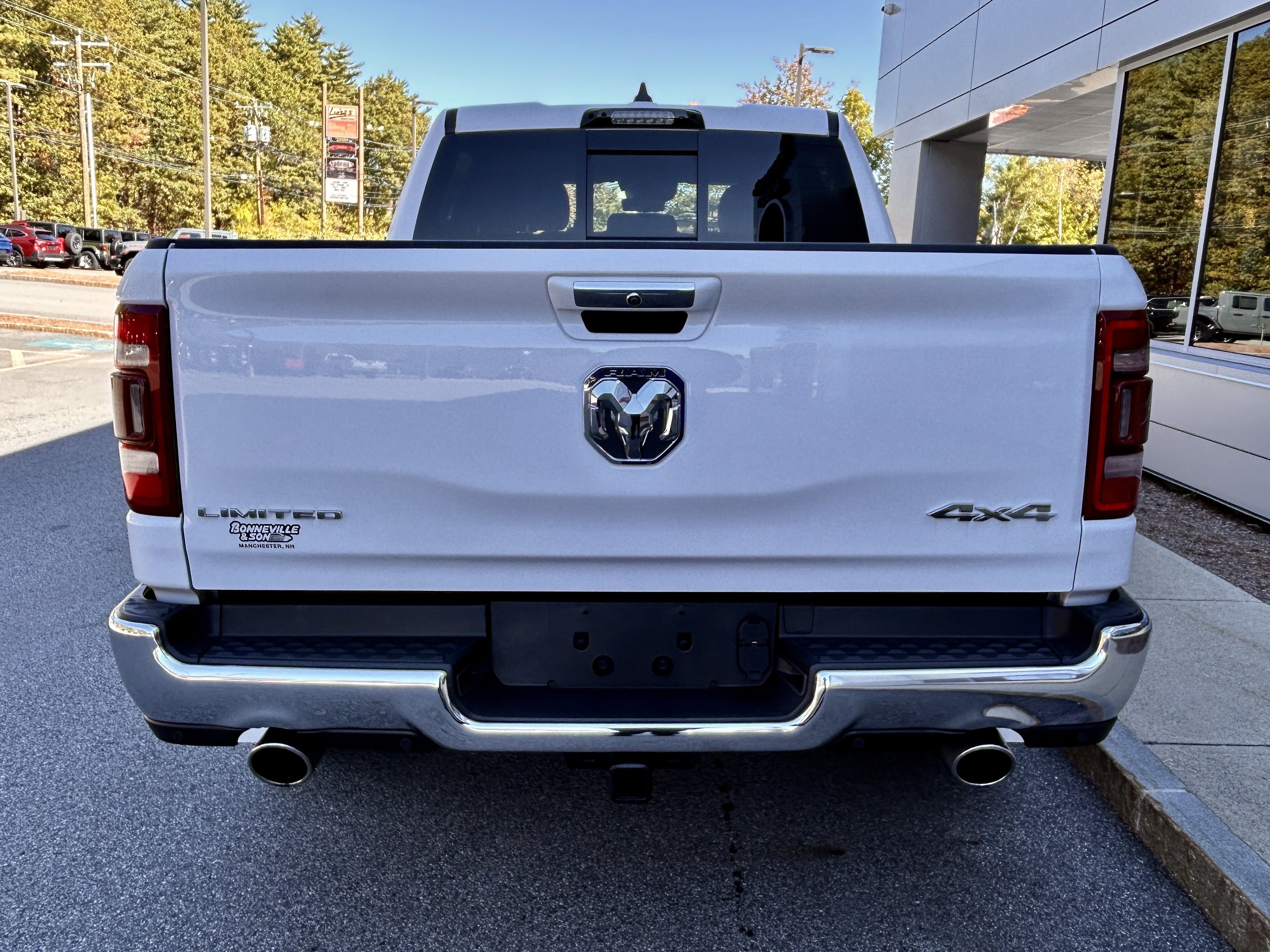 Certified 2022 RAM 1500 Limited AWD/4WD image 11