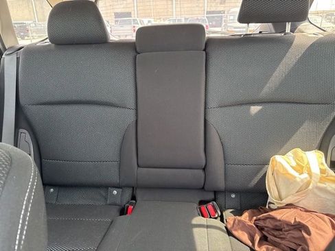 Used 2019 Subaru Outback 2.5i Premium AWD/4WD image 13