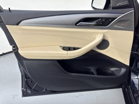 Used 2018 BMW X3 M40i image 39