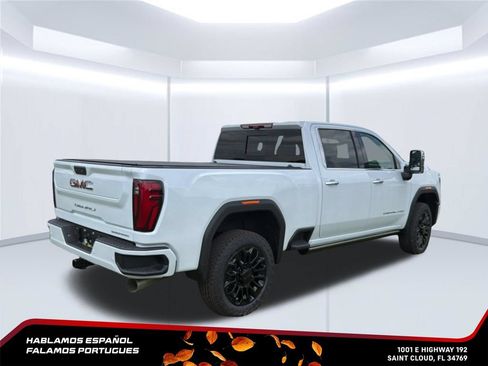 New 2026 GMC Sierra 2500 Denali w/ Denali Reserve Package AWD/4WD image 6