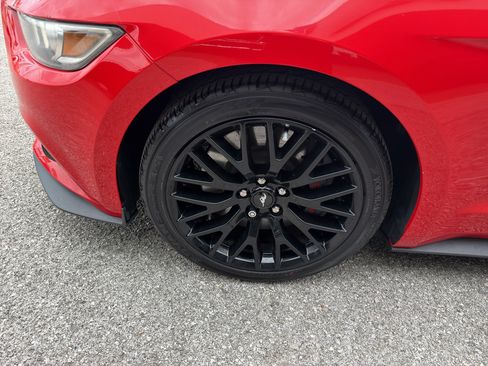 Used 2015 Ford Mustang GT Premium w/ GT Performance Package RWD image 26