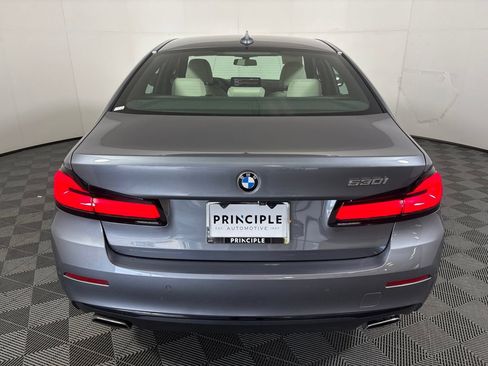 Certified 2022 BMW 530i w/ Premium Package RWD image 6