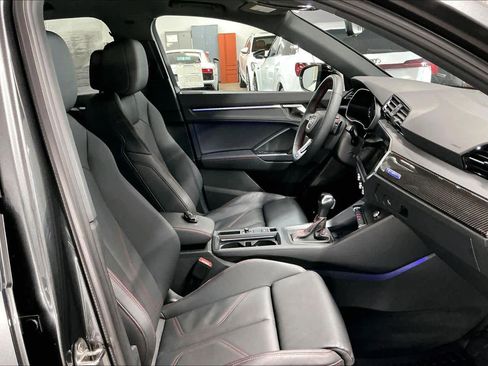 Certified 2025 Audi Q3 2.0T Premium Plus w/ Premium Plus Package image 10