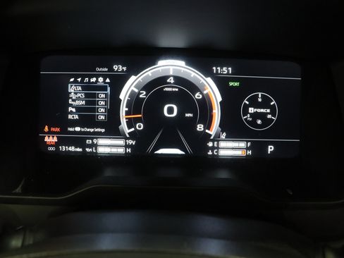 Used 2024 Toyota Tundra Platinum AWD/4WD image 44