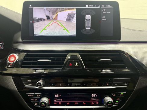 Used 2023 BMW M5 image 36