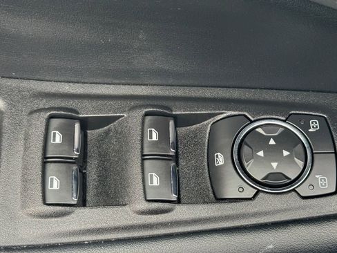 Used 2022 Ford Edge SEL w/ Convenience Package image 13