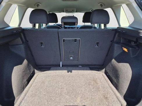 Used 2022 Volkswagen Taos S FWD image 6