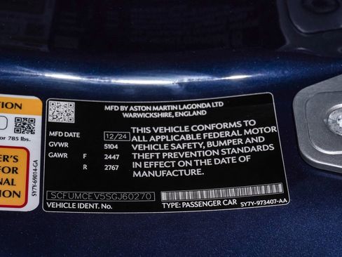 New 2025 Aston Martin Vanquish image 36