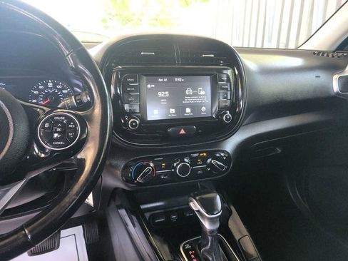 Used 2020 Kia Soul X-Line FWD image 8
