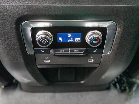 Certified 2024 GMC Yukon Denali AWD/4WD image 15