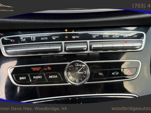 Used 2017 Mercedes-Benz E 300 image 33