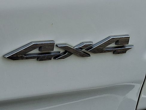 Certified 2022 RAM 1500 Limited w/ Bed Utility Group image 31