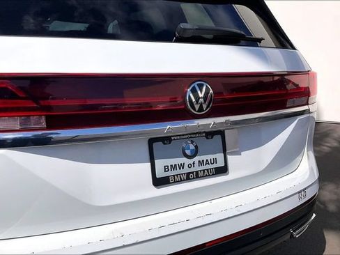 Used 2024 Volkswagen Atlas SE FWD image 8