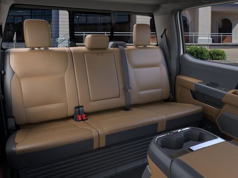 New 2025 Ford F350 Lariat w/ Lariat Ultimate Package image 11