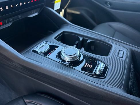 New 2026 Jeep Cherokee Limited AWD/4WD image 19