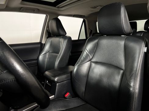 Used 2023 Toyota 4Runner Limited RWD image 13