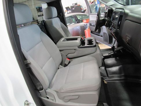 Used 2018 Chevrolet Silverado 2500 W/T w/ WT Convenience Package image 26