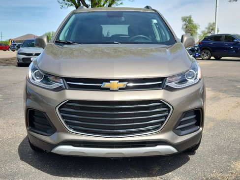 Used 2021 Chevrolet Trax LT AWD/4WD image 8
