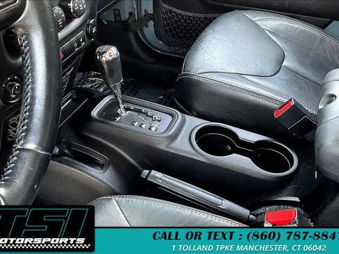 Used 2014 Jeep Wrangler Unlimited Sahara w/ Dual Top Group image 15