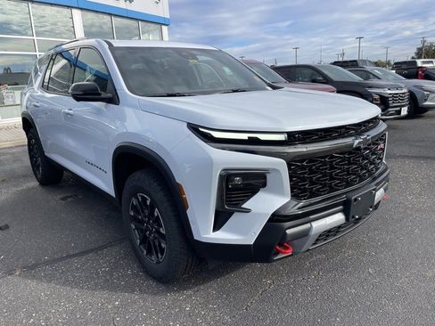 New 2026 Chevrolet Traverse Z71 w/ Enhanced Driving Package image 1