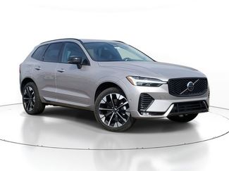 New 2026 Volvo XC60 B5 Plus w/ Protection Package Premier 360° Tour