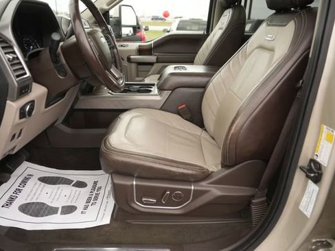 Used 2018 Ford F250 Limited image 9