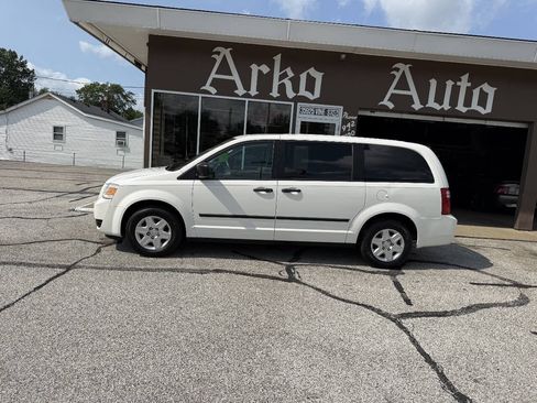 Used 2008 Dodge Grand Caravan SE FWD image 6