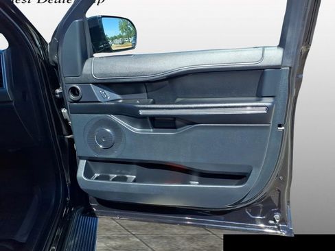 Used 2021 Ford Expedition Max XLT RWD image 13