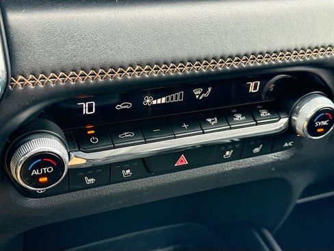 Certified 2023 MAZDA CX-50 2.5 Turbo w/ Weather Package image 19