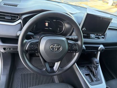 Certified 2025 Toyota RAV4 LE FWD image 15