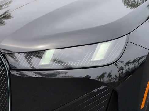 Used 2026 BMW iX xDrive60 w/ Premium Package image 6