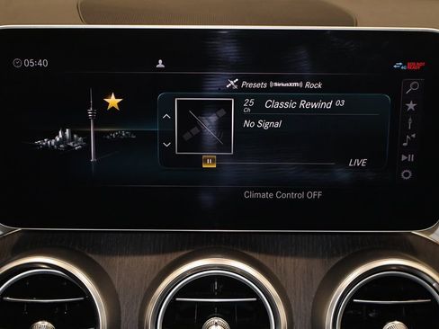 Used 2021 Mercedes-Benz C 300 4MATIC Sedan image 32