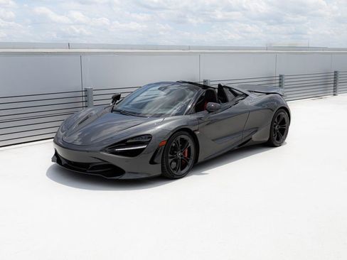 Used 2020 McLaren 720S Performance RWD image 24