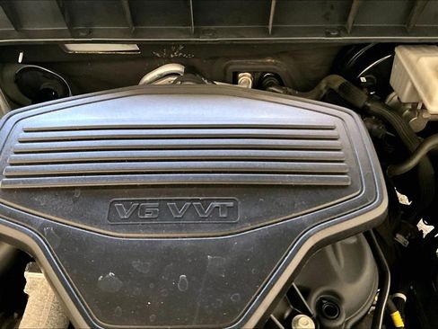 Used 2019 GMC Acadia SLT AWD/4WD image 31