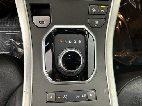 Used 2017 Land Rover Range Rover Evoque SE AWD/4WD image 20