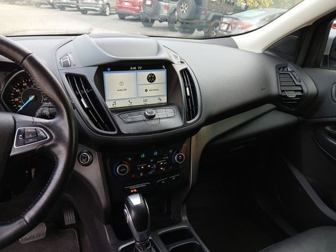 Used 2019 Ford Escape SEL FWD image 20