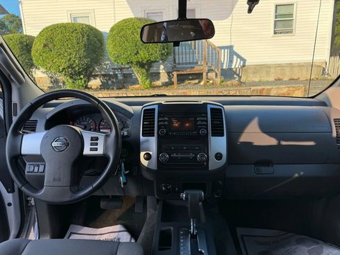 Used 2013 Nissan Xterra S w/ Value Package image 19