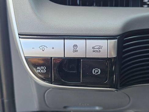 Used 2024 Hyundai Ioniq 5 SEL RWD image 32