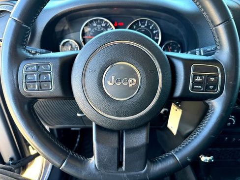 Used 2016 Jeep Wrangler Sport image 12