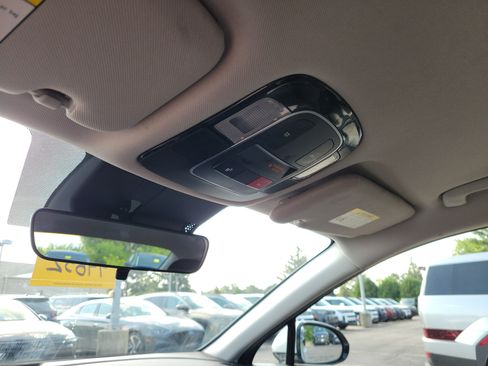 Used 2025 Hyundai Sonata SEL FWD image 30