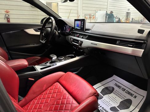 Used 2019 Audi S4 Premium Plus w/ Premium Plus Package image 24
