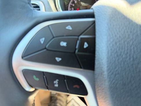 Certified 2018 Jeep Grand Cherokee Limited w/ Luxury Group II AWD/4WD image 27