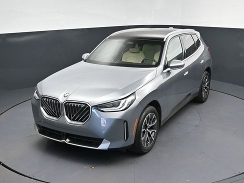 Certified 2025 BMW X3 xDrive30i w/ Convenience Package image 30