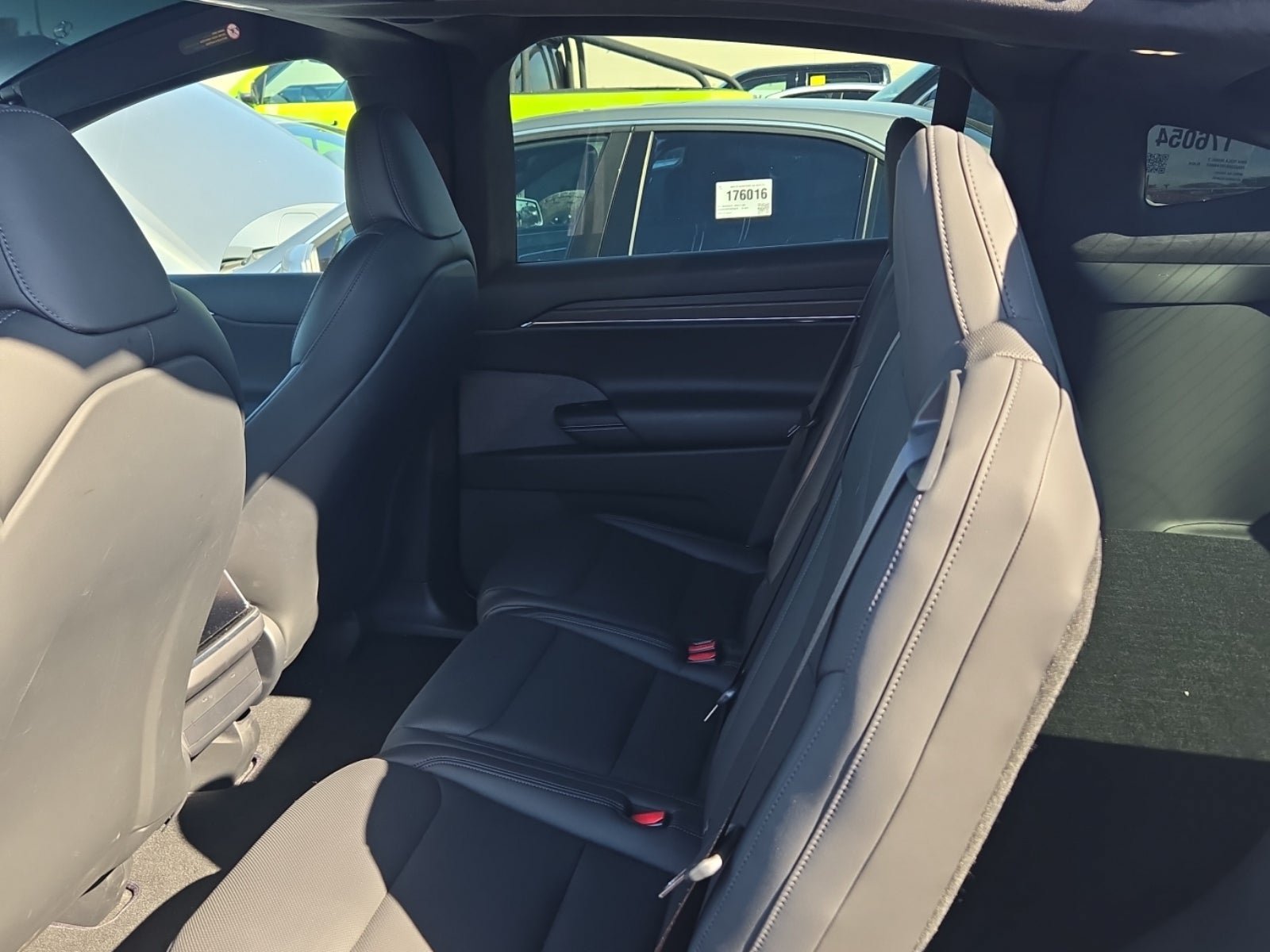 Used 2024 Tesla Model X AWD/4WD image 2