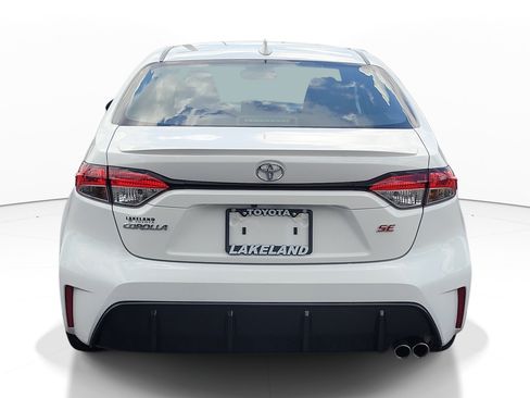 Certified 2024 Toyota Corolla SE FWD image 6