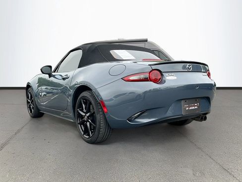 Used 2022 MAZDA MX-5 Miata Club image 5